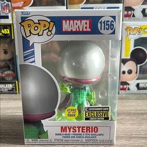 Funko Pop Marvel Mysterio Exclusive Green and Purple Figure